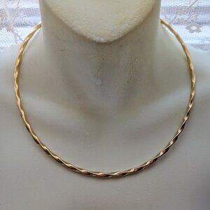 Vintage MILOR Italy 14K Yellow Gold Twisted Rope Design Necklace Collar Chain